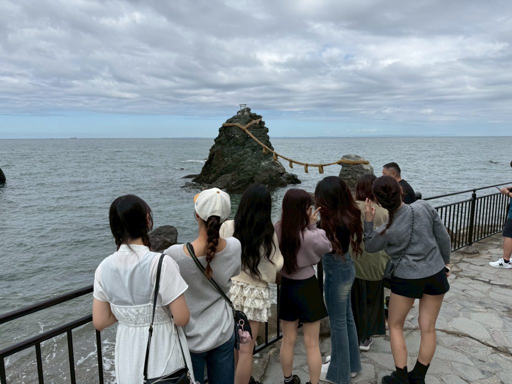 LINE ALBUM 修学旅行2 251017 121