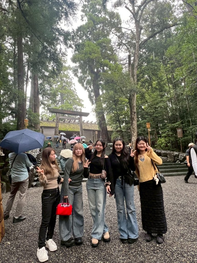 LINE ALBUM 修学旅行2 251017 48 1